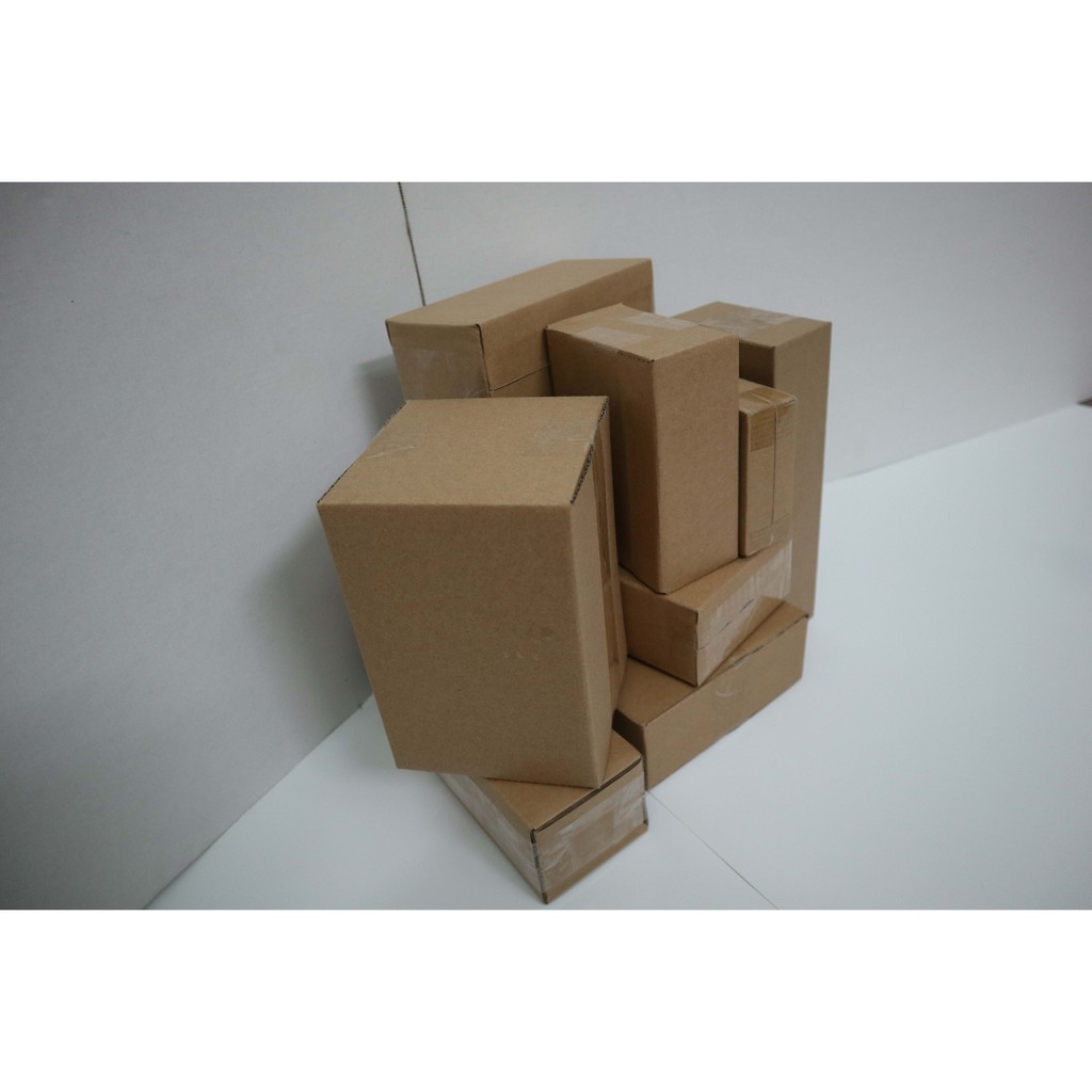 Hộp carton 10x10x20  số lượng: (40 hộp)_hopbuudien