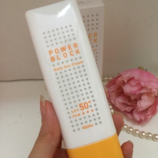 Kem Chống Nắng A'Pieu Power Block Daily Sun Cream