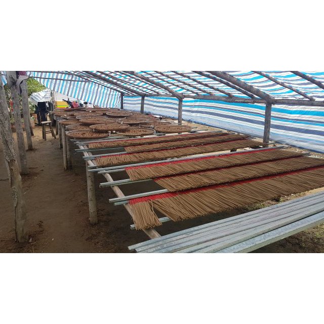 Nhang thảo dược sạch 100% - LIỄU TRI HƯƠNG QUẾ 2 tấc  200cây