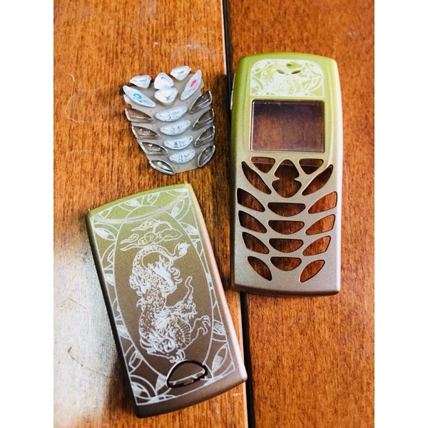Vỏ cho nokia 8310 có phím