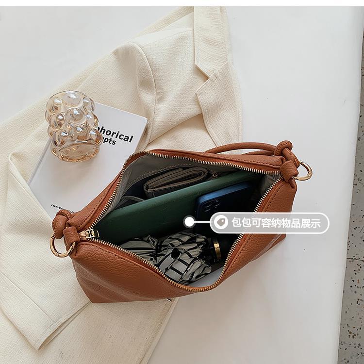 Túi Xách bucket Đeo Vai Mùa Thu Và Mùa Đông 2022 Thiết Kế Thoải Mái niche Phổ Biến Cho Nữ