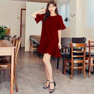 Đầm đỏ cột nơ đuôi cá
