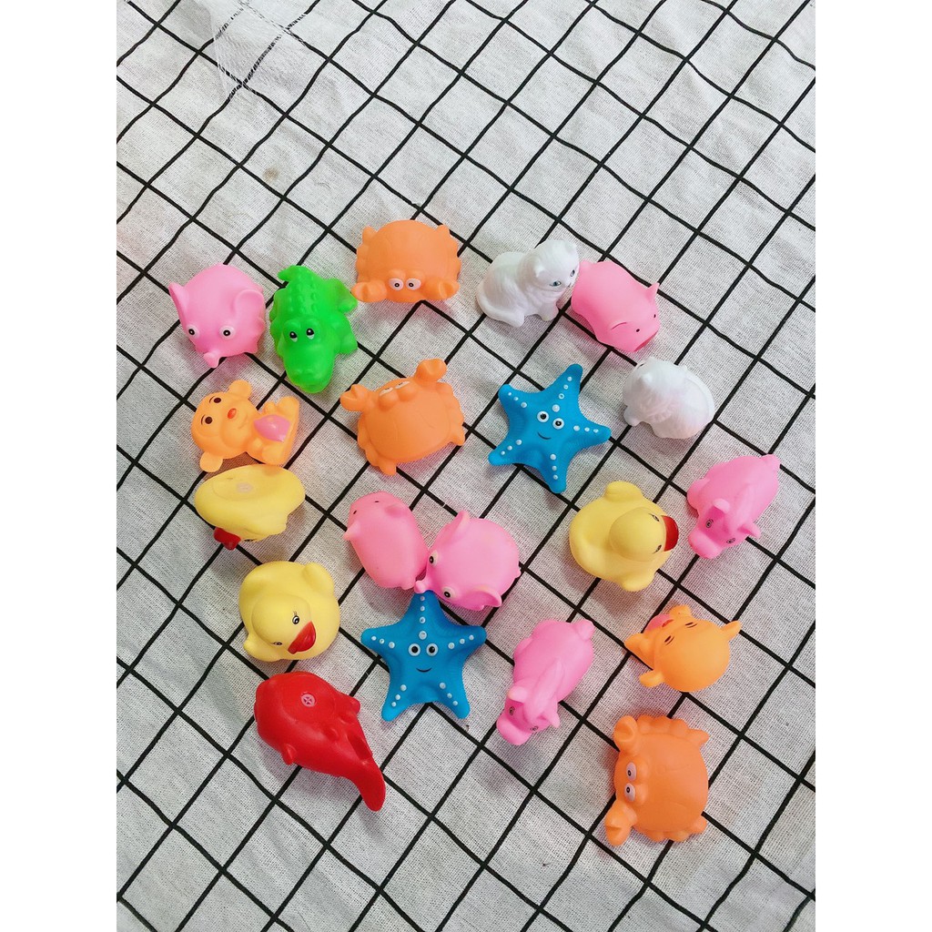Set 5 con thú đồ chơi nhà tắm phát tiếng kêu chít chít cho bé, thú thả chậu tắm còi kêu chip chip, vịt chíp chíp