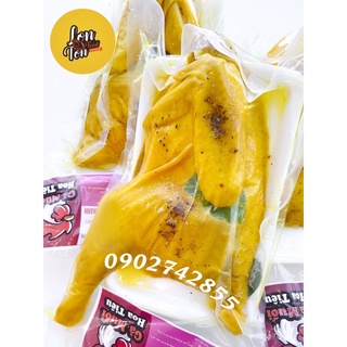 Gà ủ muối kèm nước chấm thần thánh