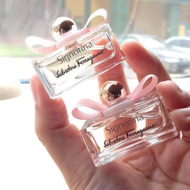 Nước hoa Signorina mini 5ml