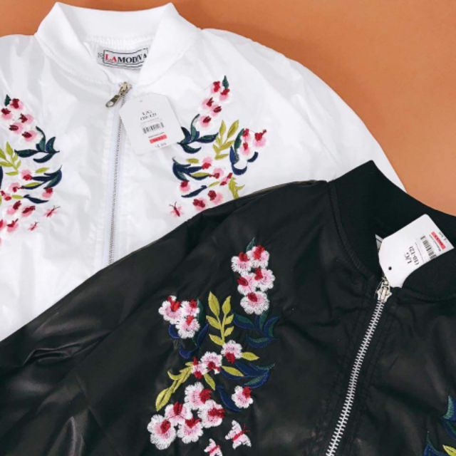 Bomber thêu hoa | BigBuy360 - bigbuy360.vn