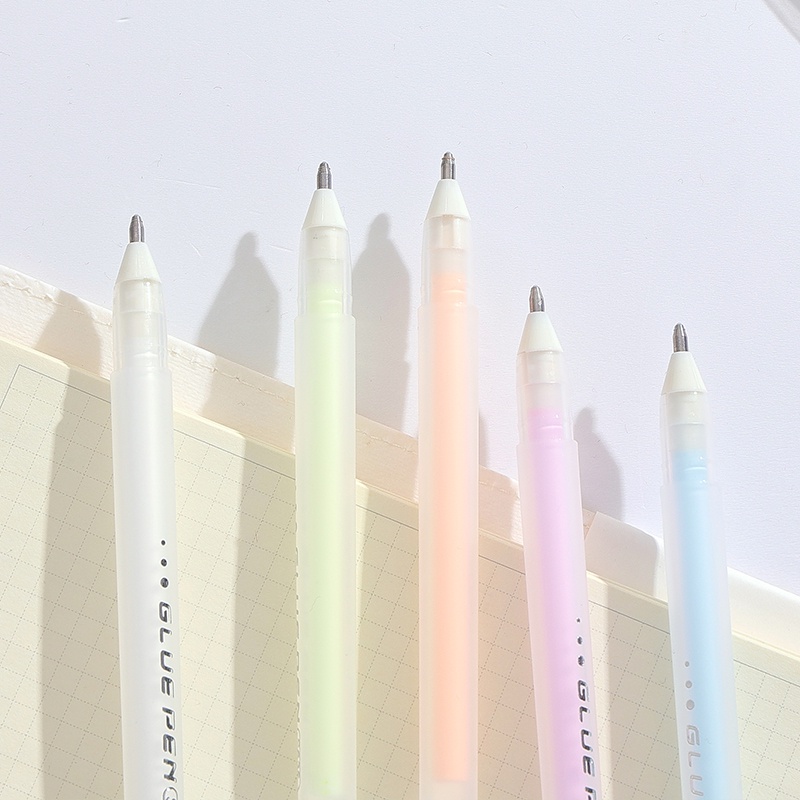 Bút Keo Với Màu Độc Đáo