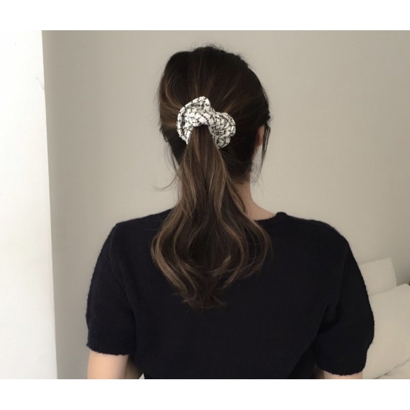 Dây cột tóc vải tweed scrunchie