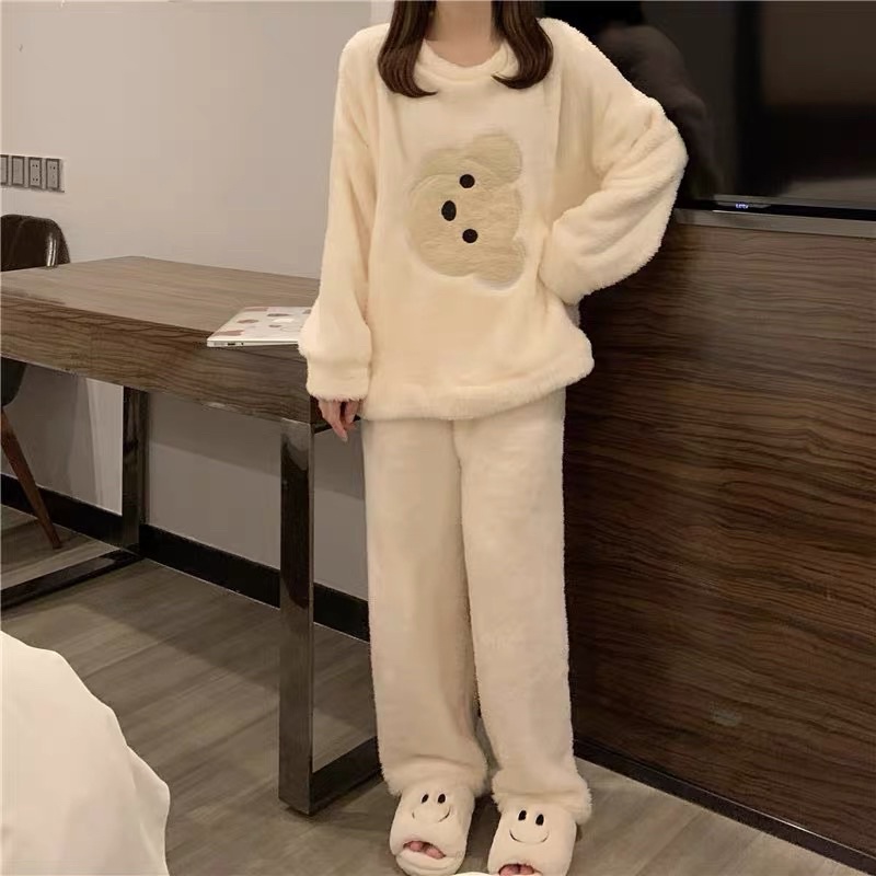 [44CAM] Bộ ngủ nữ dài tay cổ tròn mùa đông họa tiết gấu cute rộng rãi thoải vải nỉ bông ấm áp