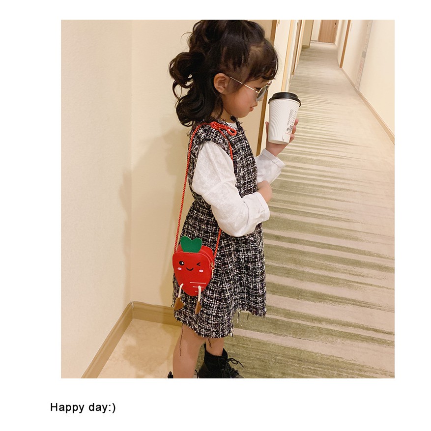 Túi đeo chéo dễ thương hình củ cà rốt phong cách Hàn Quốc cho bé gái