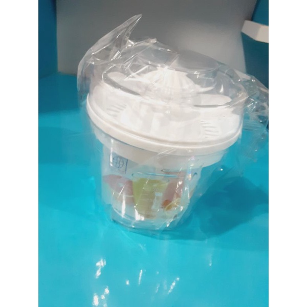 Ly vắt cam nhựa việt nhật có nắp