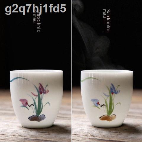 ♗ ☌ ♦۞Đổi màu bát trà nhỏ Nhật Bản gốm cừu ngọc cốc chủ đơn lạnh rượu
