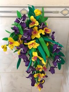 Lãng hoa treo tường