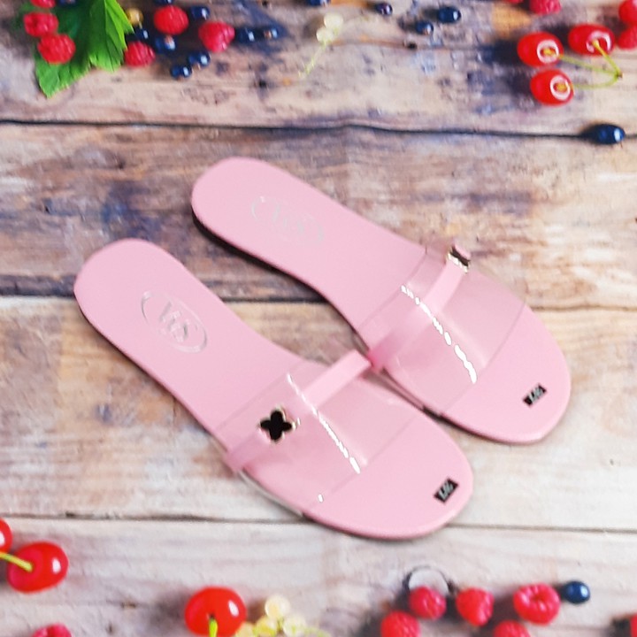 Dép lê bệt nữ quai ngang trang trí logo bươm kiểu dáng xinh xắn thời trang VYS TA3851 (Nhiều màu)