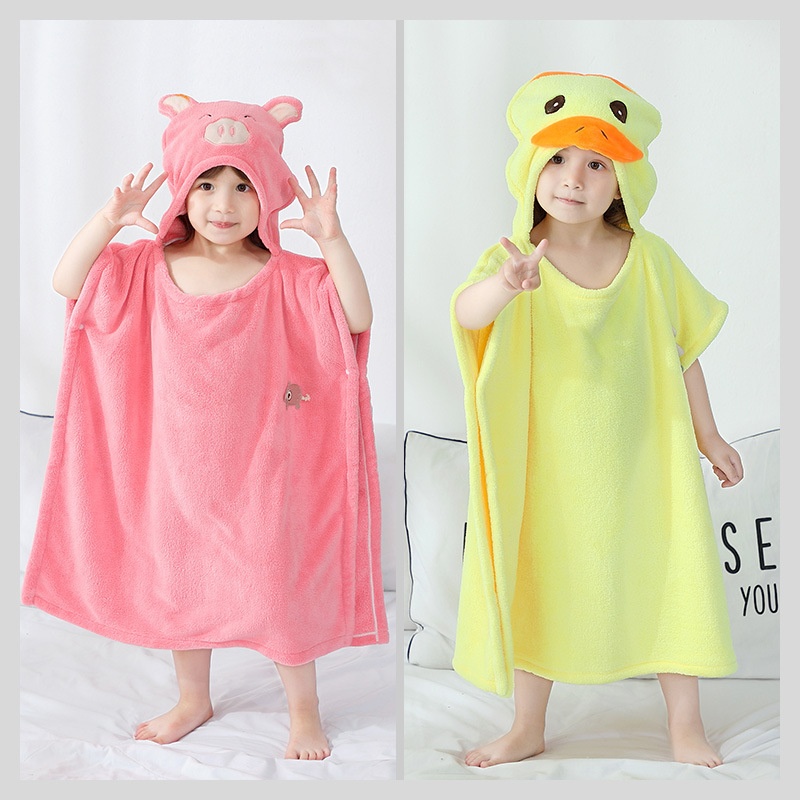Áo Choàng Tắm Có Mũ Trùm Đầu Chất Liệu Lông Cừu San Hô Thấm Hút Tốt Họa Tiết Hoạt Hình Xinh Xắn Cho Bé