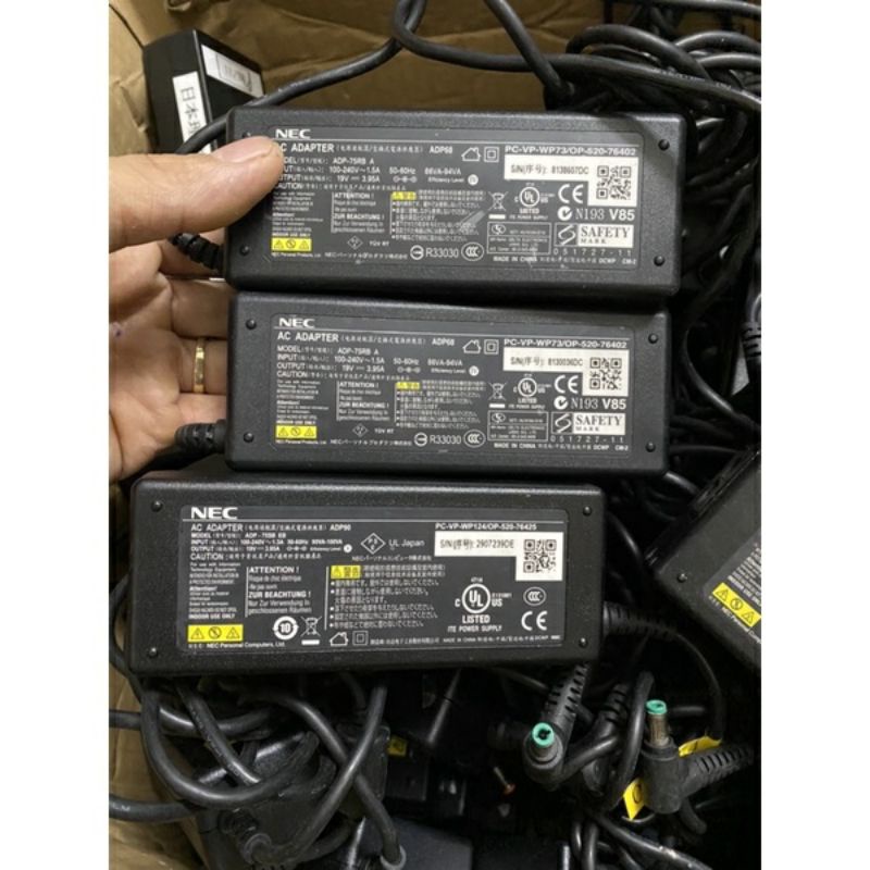 Bộ Sạc Laptop NEC /Toshiba Có Thể Dùng Chung Cho Các Loại Laptop Số Vôn Hàng Nhật Bản Chất Lượng Cao