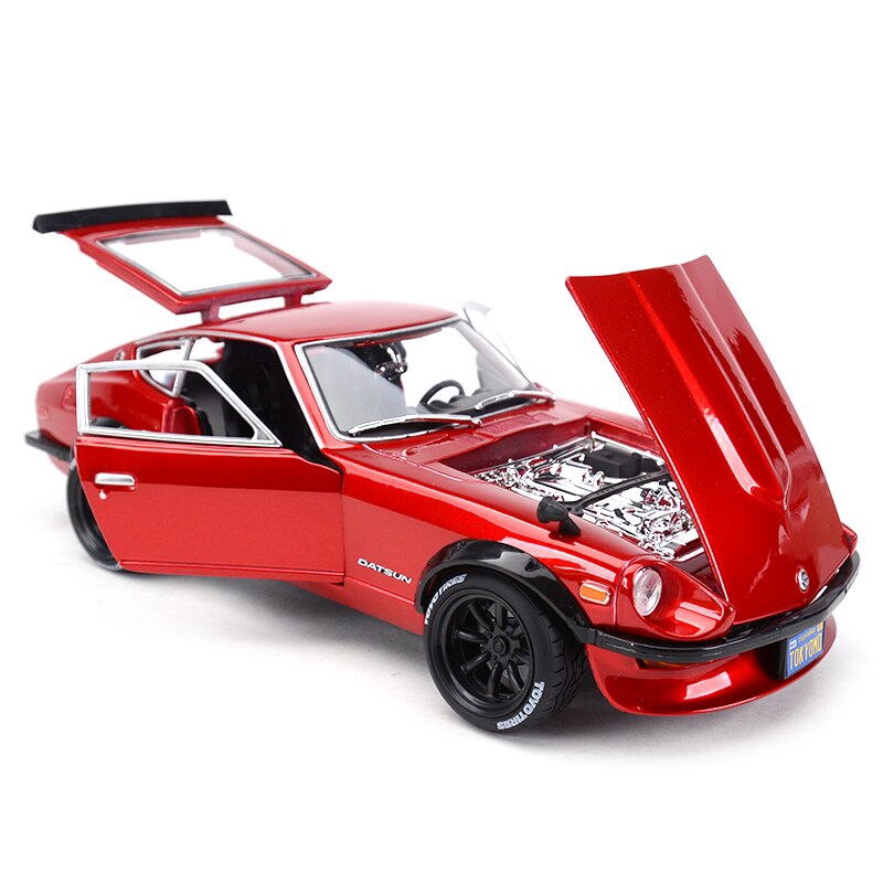 Mô Hình Xe Ô Tô Nissan 1971 Datsun 240z Tỉ Lệ 1: 18