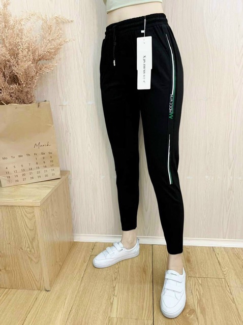 ❤️FREESHIP❤️Quần Baggy Umi Sọc Thể Thao