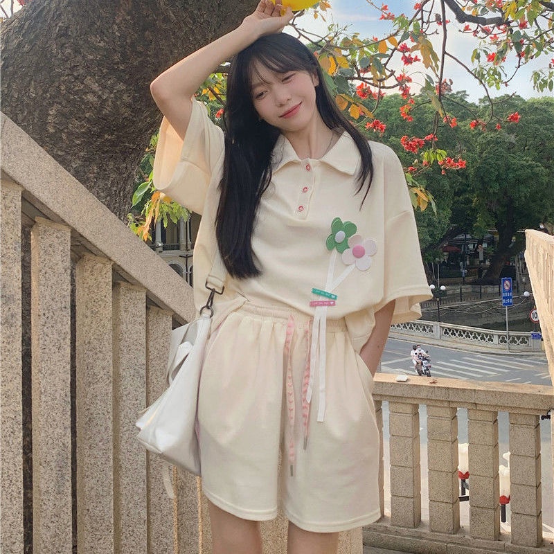 Set Áo polo Ngắn Tay Cổ Bẻ + Quần Short Ống Rộng Thời Trang Nữ