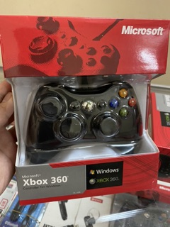 TAY CHƠI GAME XBOX 360