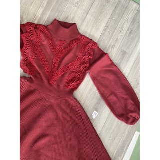 2hand đầm đỏ len