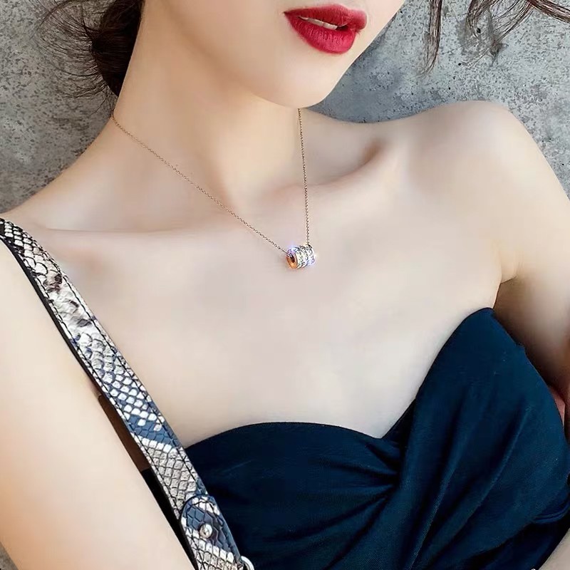 Vòng Cổ Bằng Thép Titan Dát Kim Cương Siêu Lấp Lánh 3A