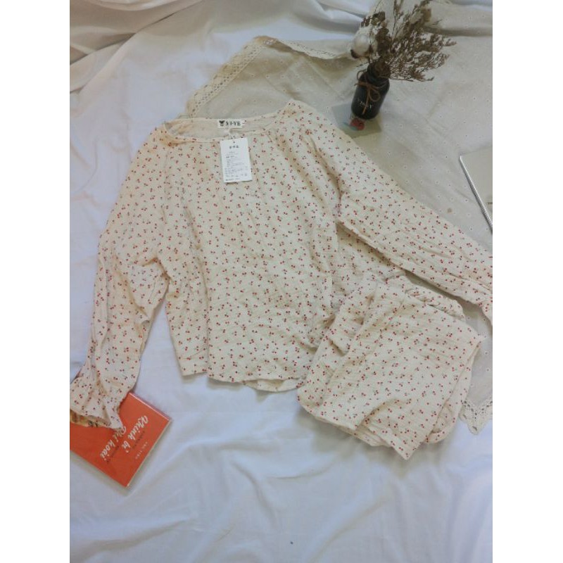 Bộ ngủ / mặc nhà pijama dài hoa nhí ulzzang