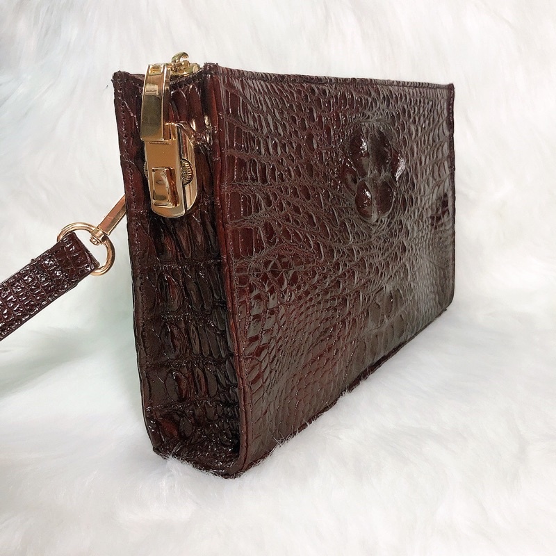 Ví nam cầm tay, da cá sấu thật, có khoá số, kích thước 25cm- 15cm, màu nâu socola