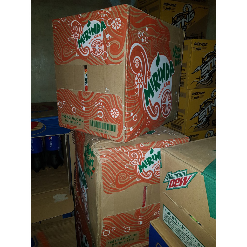 Nước Ngọt Có Gas Mirinda Vị Cam Soft Drink Chai Nhựa PEP 1.5 Lít Date Luôn Mới