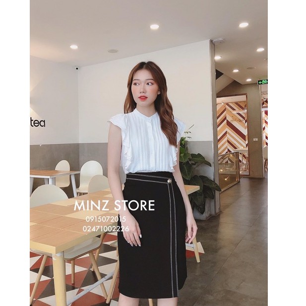 Chân váy công sở dáng bút chì nhẹ phối cúc trẻ trung | BigBuy360 - bigbuy360.vn