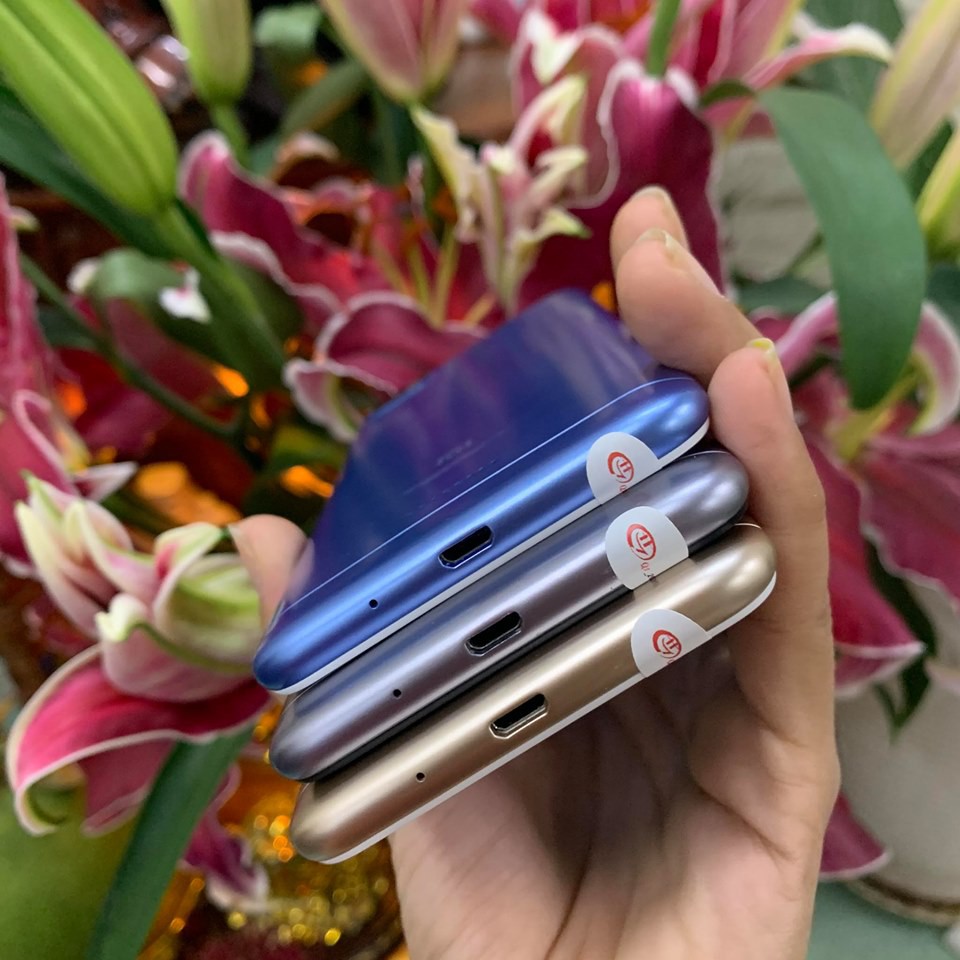 Điện thoại Xiaomi Redmi 6a 2sim ram 3G bộ nhớ 32G có tiếng việt, CHplay đầy đủ