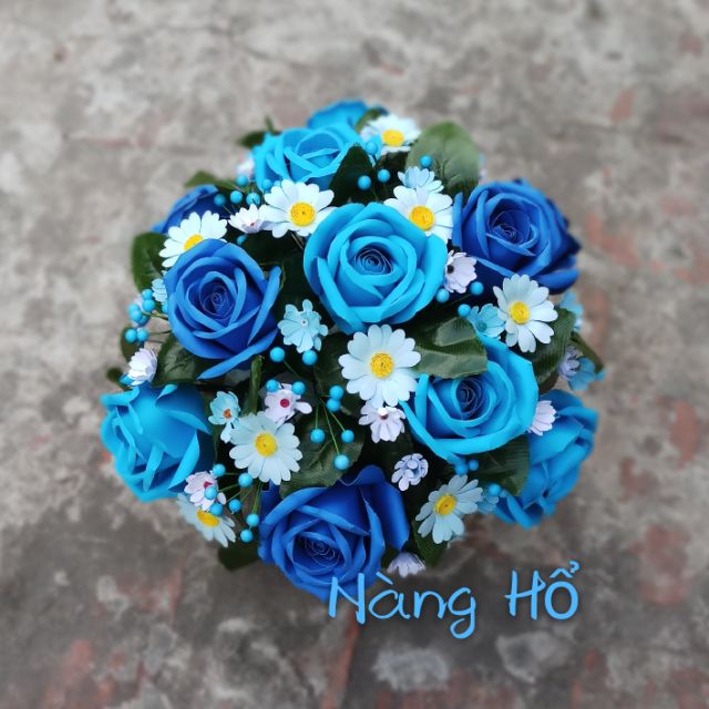 Chậu hoa giấy