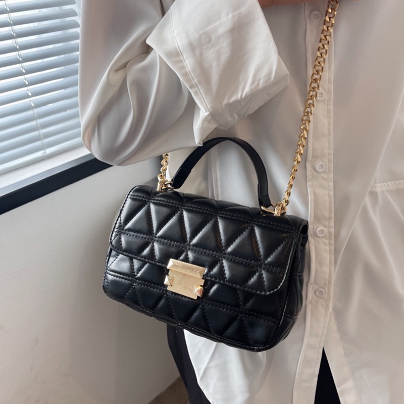 Túi đeo vai IELGY mini họa tiết hình thoi màu đen phối dây xích thời trang sang trọng cho nữ