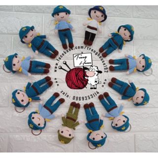 Móc khóa len chú bộ đội