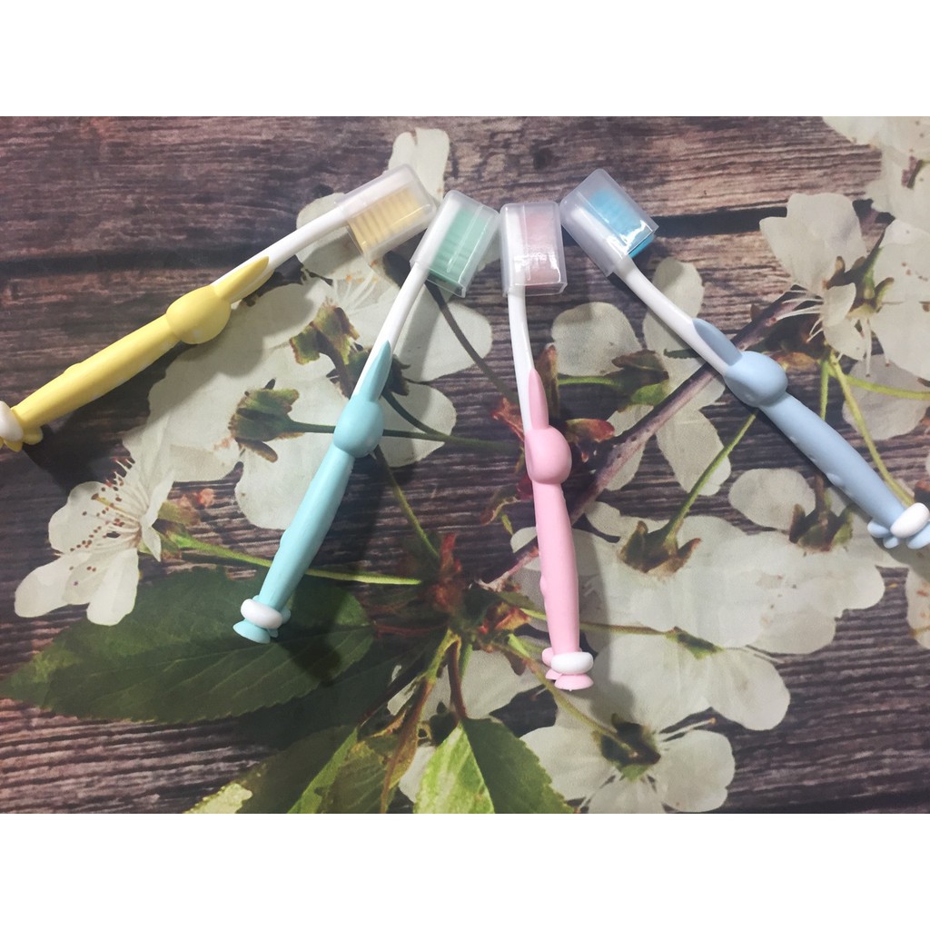 Sét 4 bàn chải đánh răng cute cho bé yêu xuất Nhật.