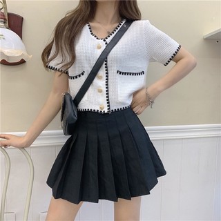 ÁO CROPTOP PHỐI VIỀN KẺ KHUY VÀNG