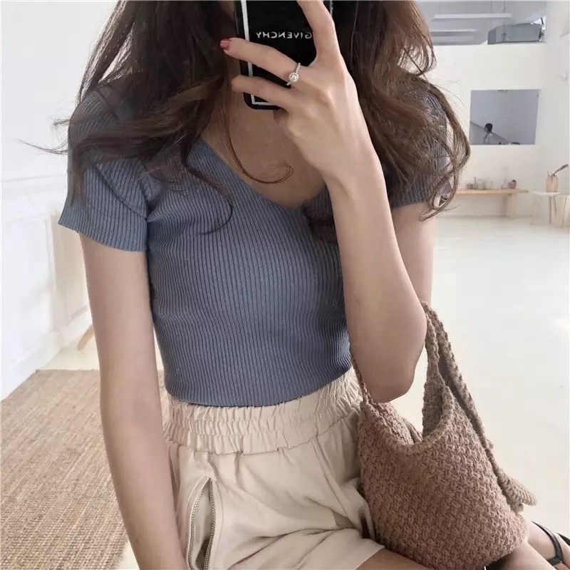 Áo thun nữ ngắn tay cổ chữ V thời trang Hàn Quốc