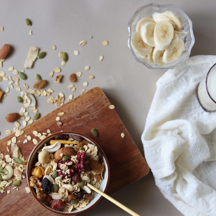 [COMBO 2]  Ngũ Cốc Granola 2 Vị Mật ong và Chocolate, Nhiều Macca 20% Yến Mạch, Đồ Ăn Vặt, Hỗ Trợ Ắn Kiêng 500g