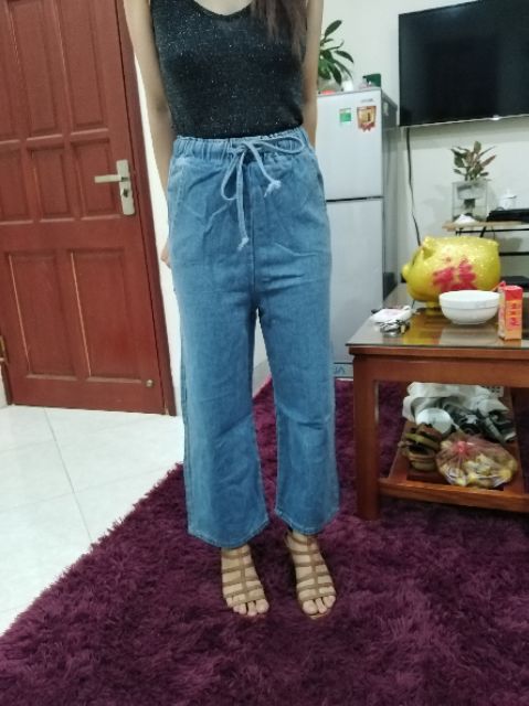 (Sẵn)Quần jean nữ mỏng rộng rãi cạp chun ống rộng chín phân | BigBuy360 - bigbuy360.vn