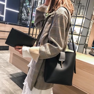 [ORDER] Túi đeo chéo (kèm ví tay cầm nhỏ)
