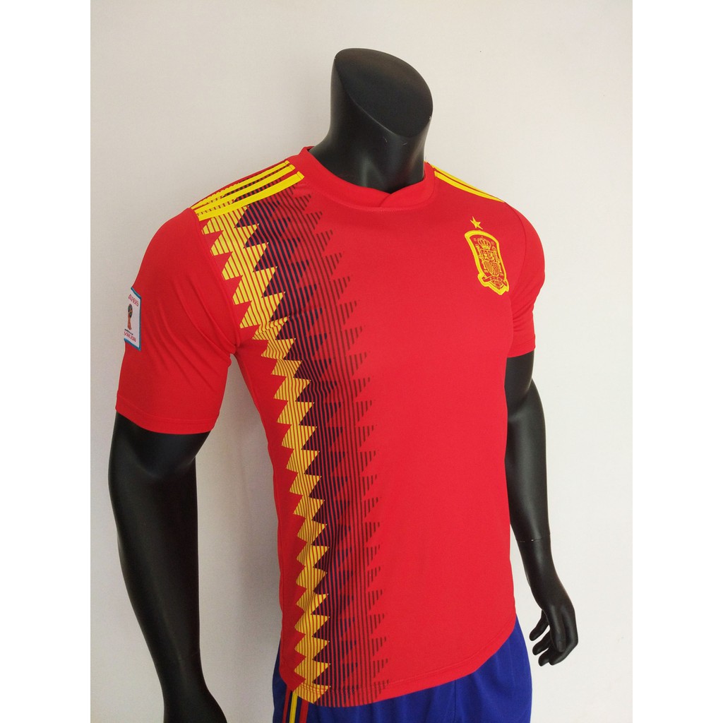 Quần áo đá banh đội tuyển Tây Ban Nha đỏ sân nhà World Cup 2018