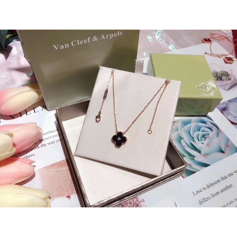 Dây chuyền VCA Van Cleef & Arple Flora Necklace đen đính đá