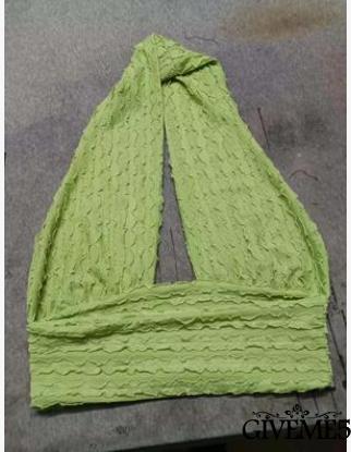 Áo Lửng Hai Dây Cổ Sâu Phong Cách Quyến Rũ Dành Cho Nữ