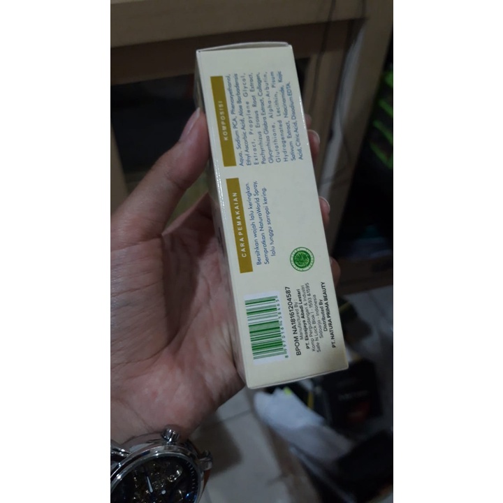 Tự nhiên là SPRAY | Dung dịch dưỡng ẩm da tự nhiên WORLD 60ML | BigBuy360 - bigbuy360.vn