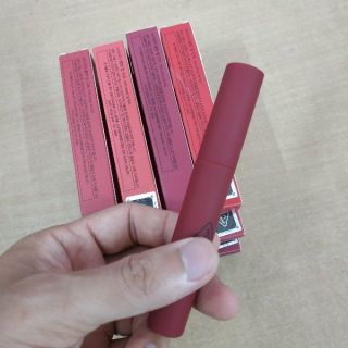 Sỉ son ba chị em