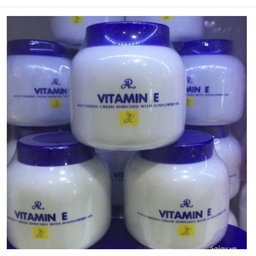 Kem dưỡng ẩm và làm trắng da vitamin E Thái lan - hàng chính hãng date mới 100%
