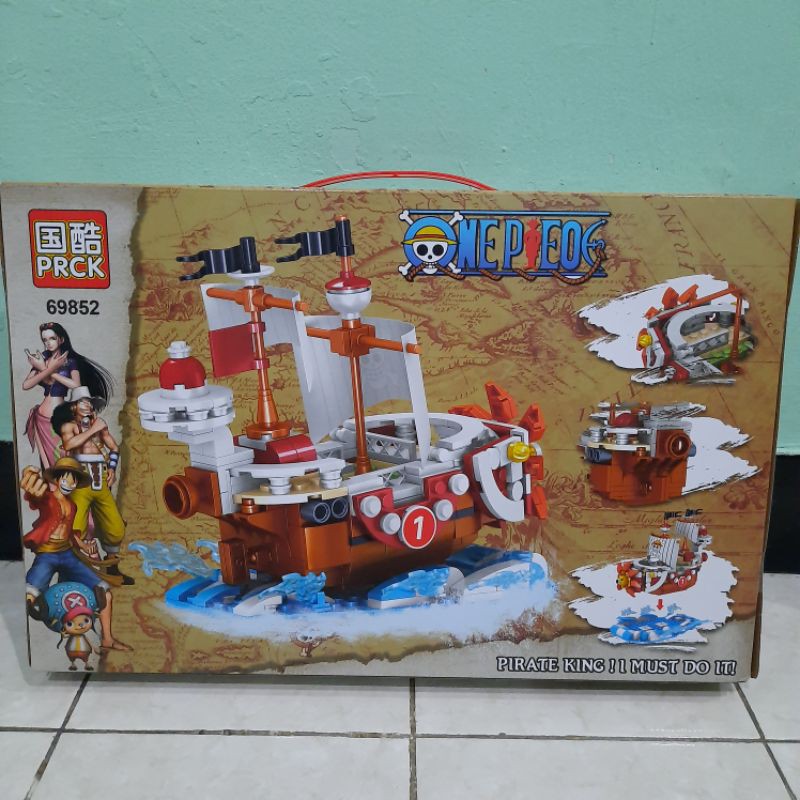 Mô Hình Đồ Chơi Lego Tàu Cướp Biển Trong One Piece Phinisis