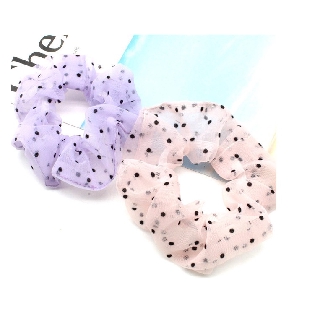 Scrunchies họa tiết chấm bi (dây cột tóc vải)