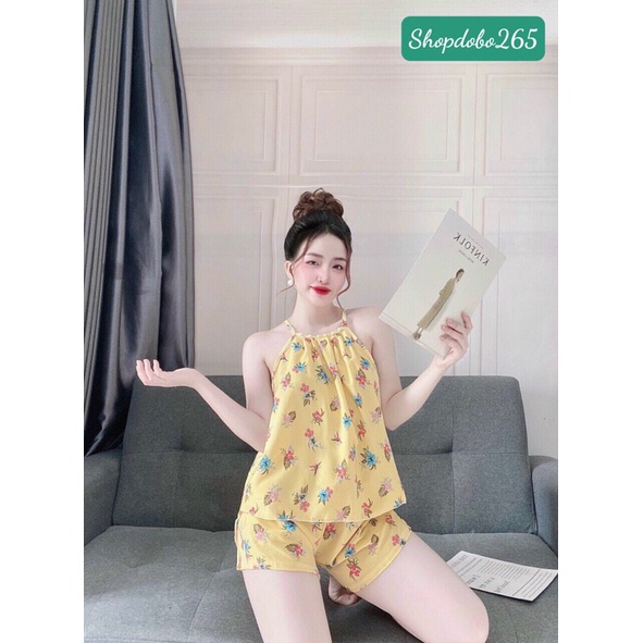 Đồ bộ nữ, đồ ngủ mặc nhà đùi cổ yếm kết cườm họa tiết hoa dễ thương size 45-53,55kg.