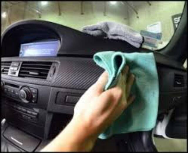 Nước rửa xe hơi không chứa chất độc hại